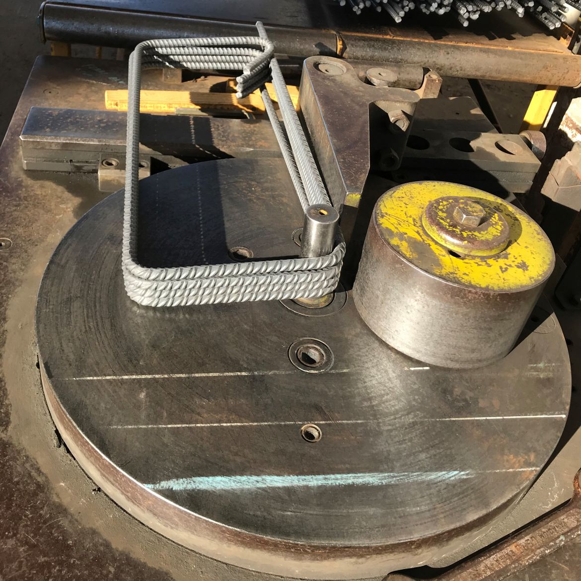 Macchina piegatrice tondo per cemento - Comunello - Ivrea